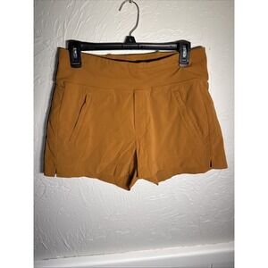 Athleta Trekkie North Short Women Size 6 Burnt Orange Elastic Waist Zip Pockets